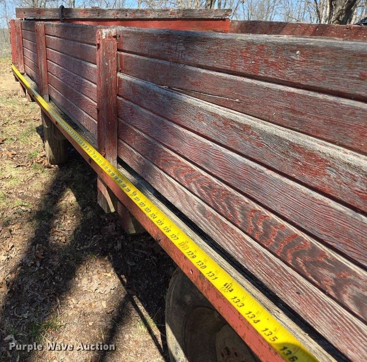 image for item EJ7415 Feed wagon