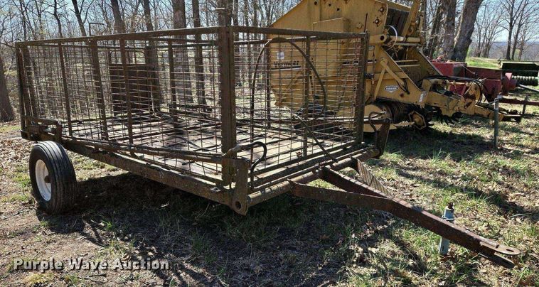 image for item EJ7415 Feed wagon