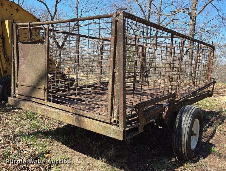 image for item EJ7415 Feed wagon
