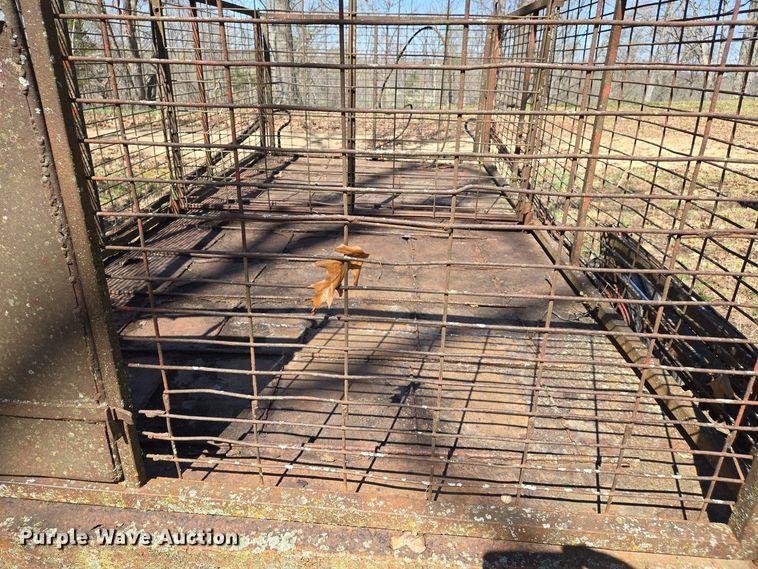 image for item EJ7415 Feed wagon