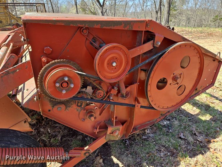 image for item EJ7416 Hesston 1120 swather / windrower