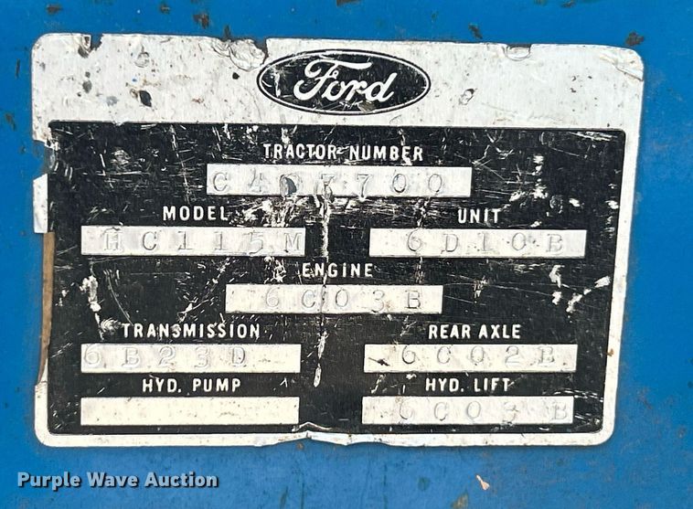image for item EK2915 1974 Ford 9600 tractor