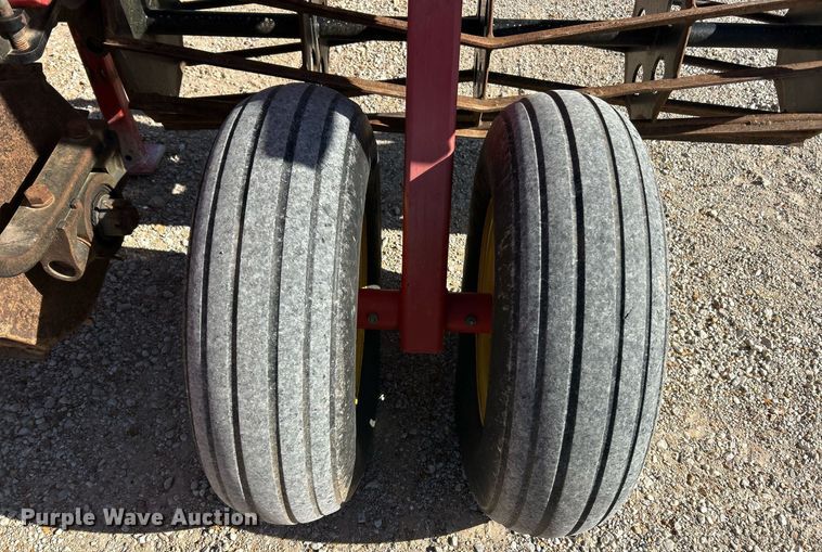 image for item EK2916 Sunflower 7232-30 crumbler