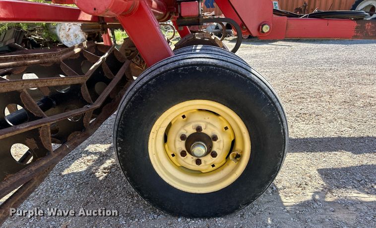 image for item EK2916 Sunflower 7232-30 crumbler