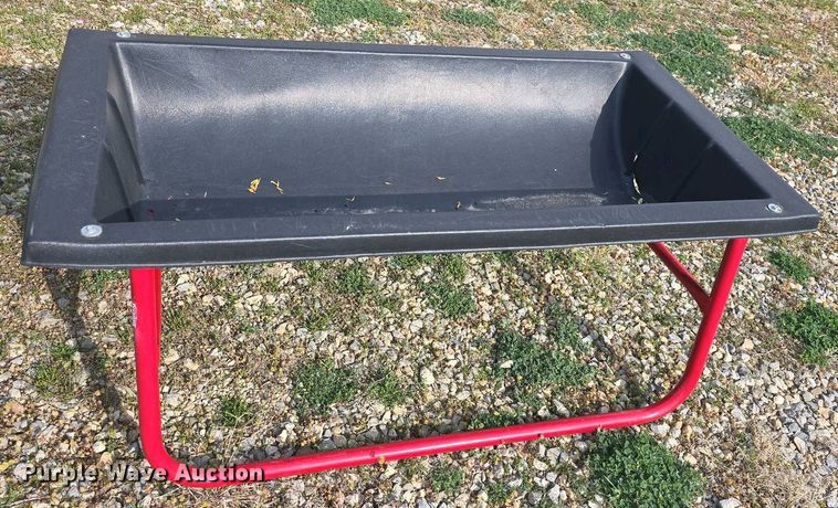 image for item EK5151 Livestock equipment 