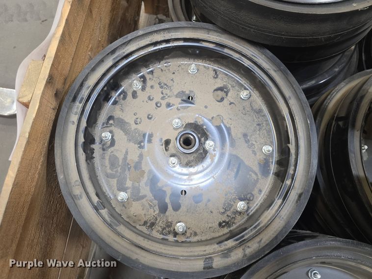 image for item EK5161 (41) gauge wheels