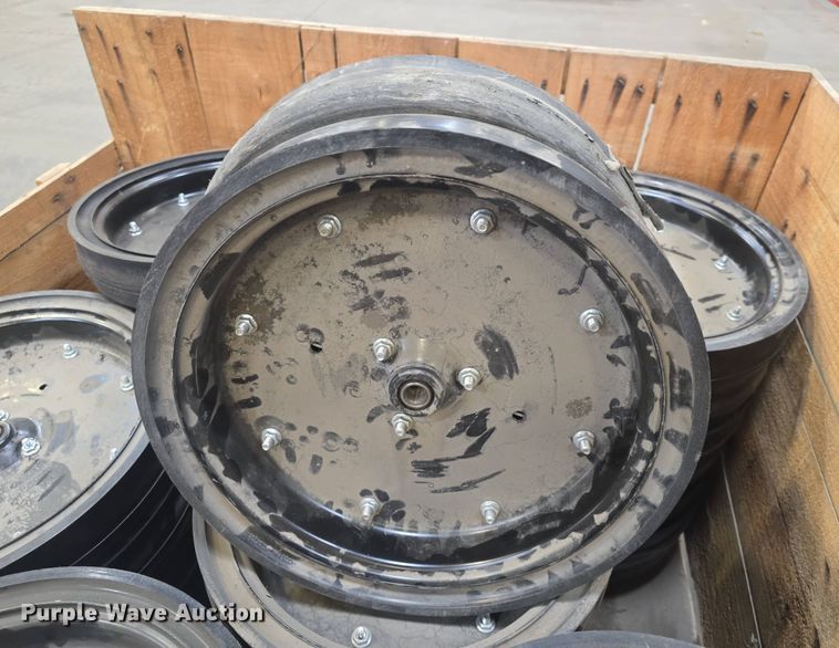 image for item EK5161 (41) gauge wheels