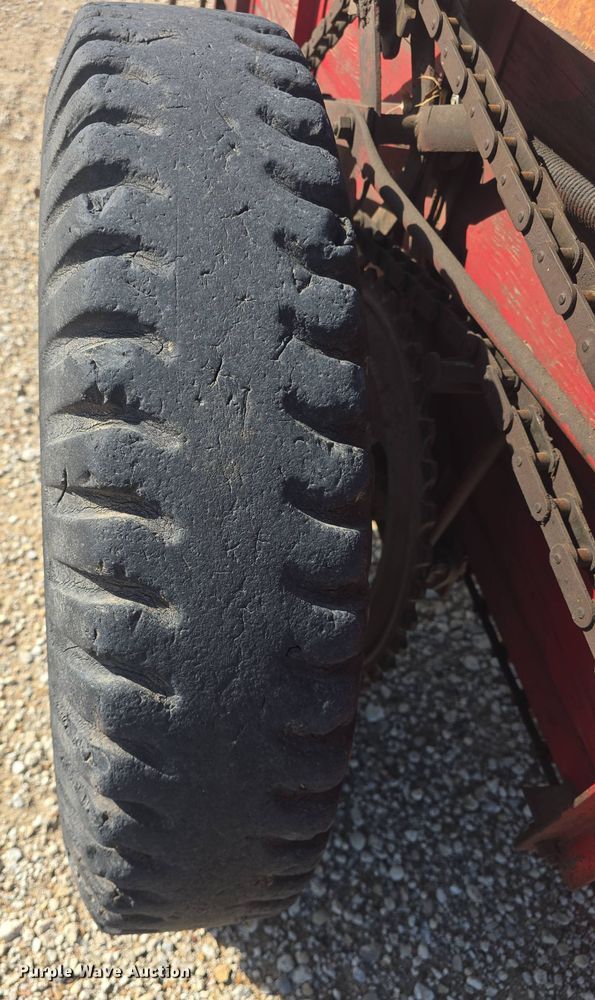 image for item EK5167 McCormick manure spreader