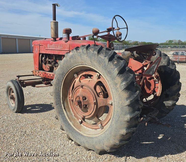 image for item EK5169 1944 International Harvester Farmall M tractor