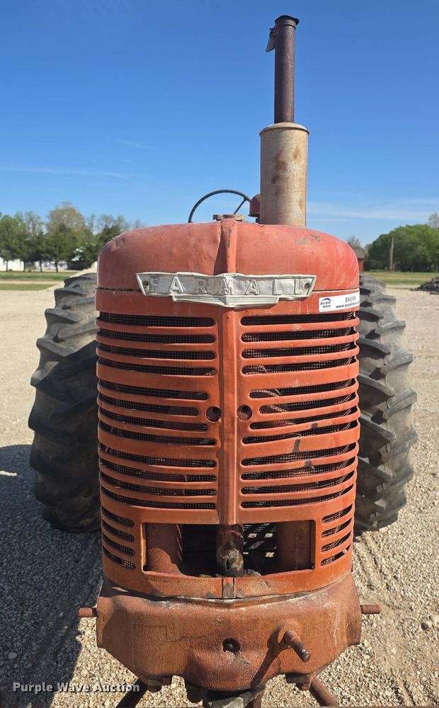 image for item EK5169 1944 International Harvester Farmall M tractor