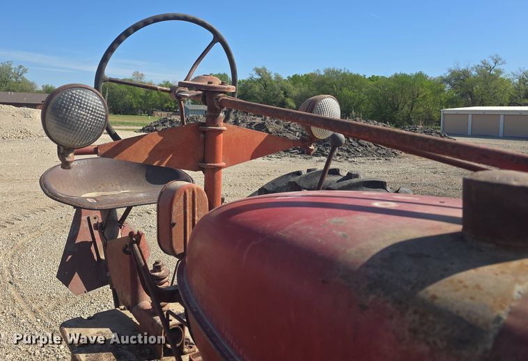 image for item EK5169 1944 International Harvester Farmall M tractor