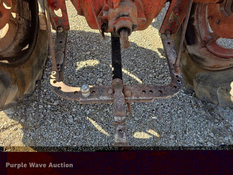 image for item EK5169 1944 International Harvester Farmall M tractor