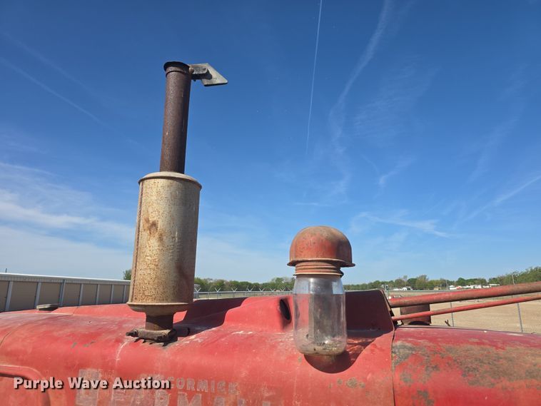 image for item EK5169 1944 International Harvester Farmall M tractor