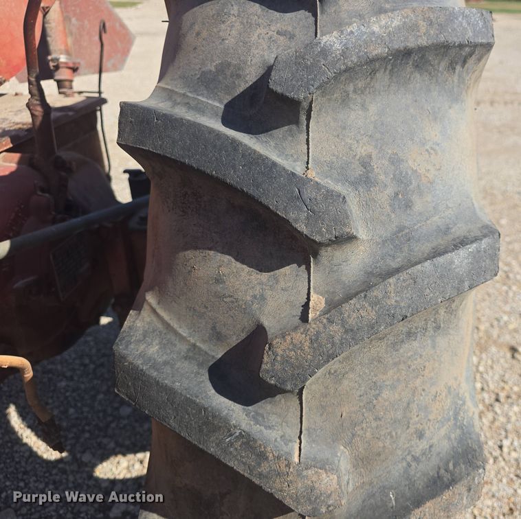 image for item EK5169 1944 International Harvester Farmall M tractor