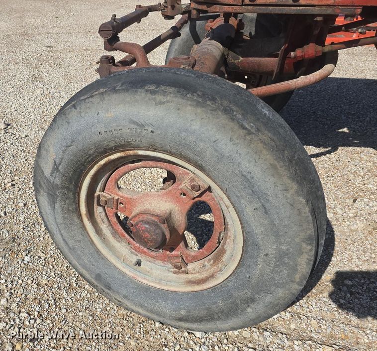 image for item EK5169 1944 International Harvester Farmall M tractor