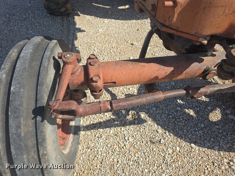 image for item EK5169 1944 International Harvester Farmall M tractor