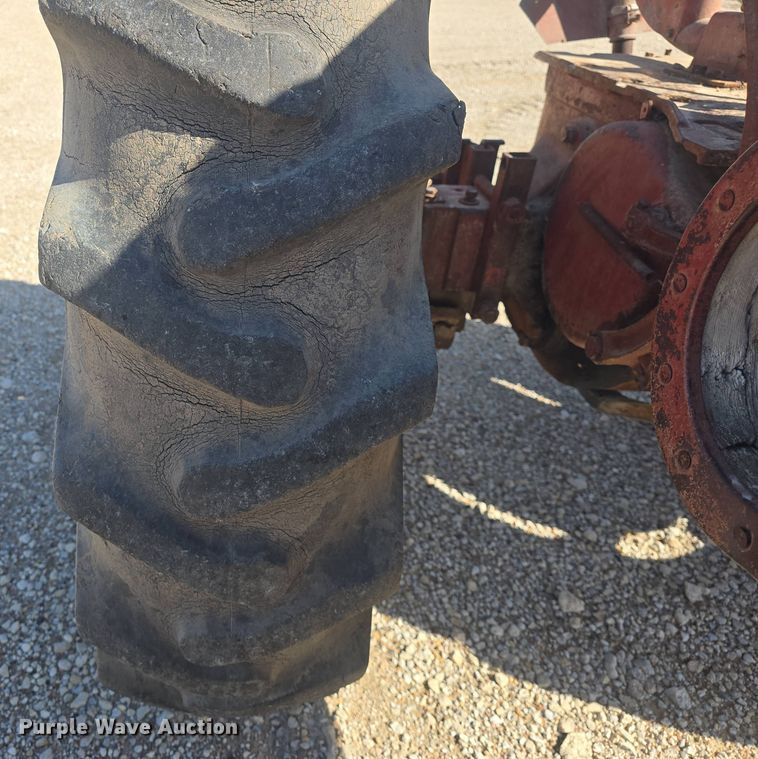 image for item EK5169 1944 International Harvester Farmall M tractor