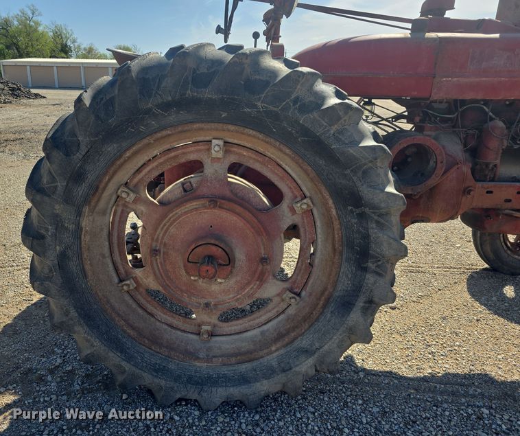 image for item EK5169 1944 International Harvester Farmall M tractor