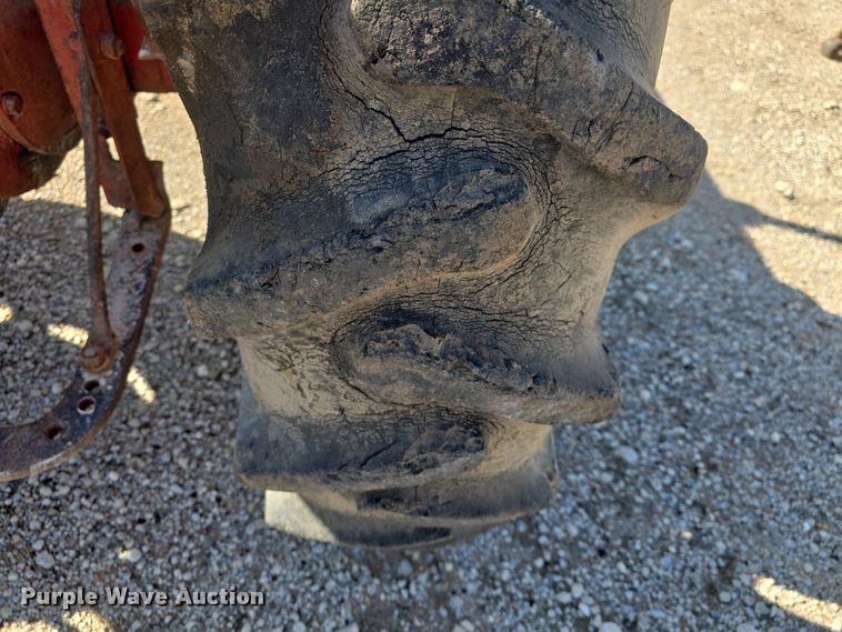 image for item EK5169 1944 International Harvester Farmall M tractor