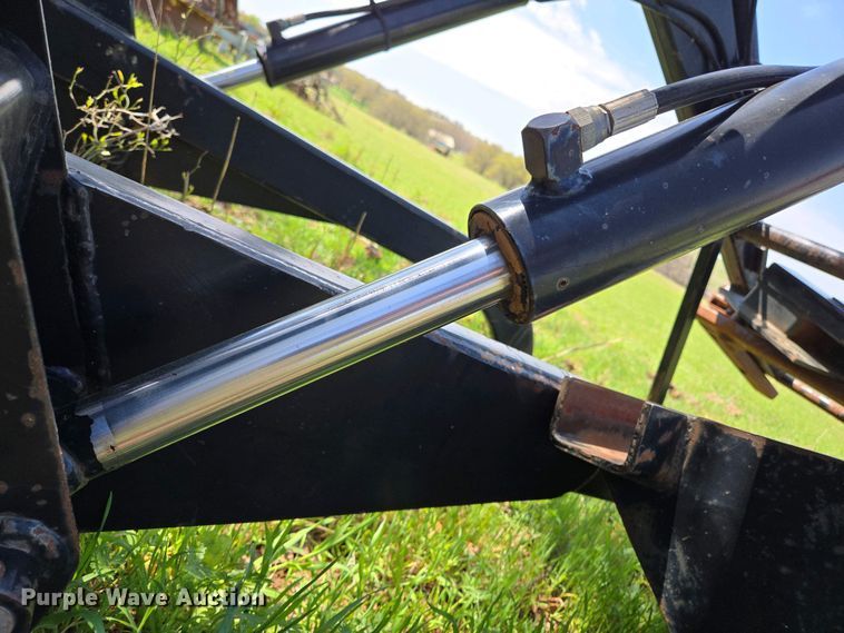 image for item EL1994 Great Bend GB440 loader