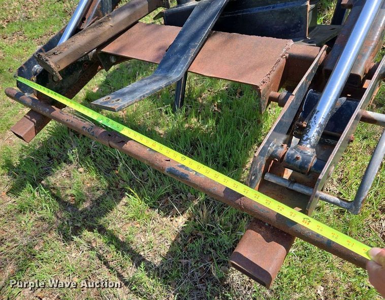 image for item EL1994 Great Bend GB440 loader