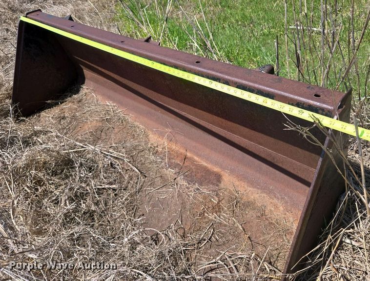 image for item EL1994 Great Bend GB440 loader