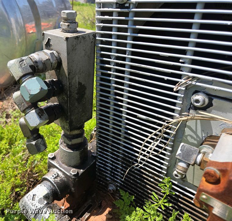 image for item EL1995 (4) hydraulic oil coolers