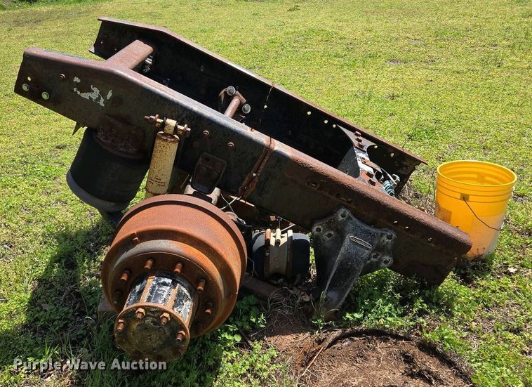 image for item EL1996 Eaton Fuller RS404 rear end