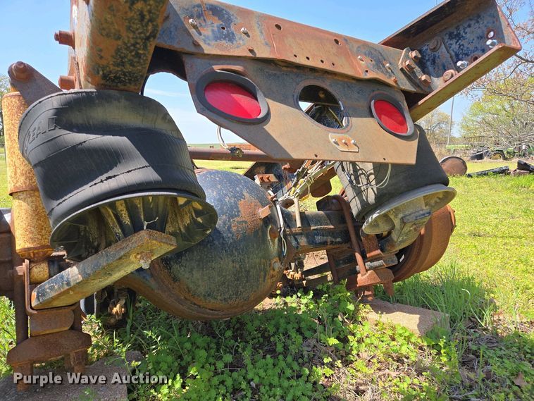 image for item EL1996 Eaton Fuller RS404 rear end