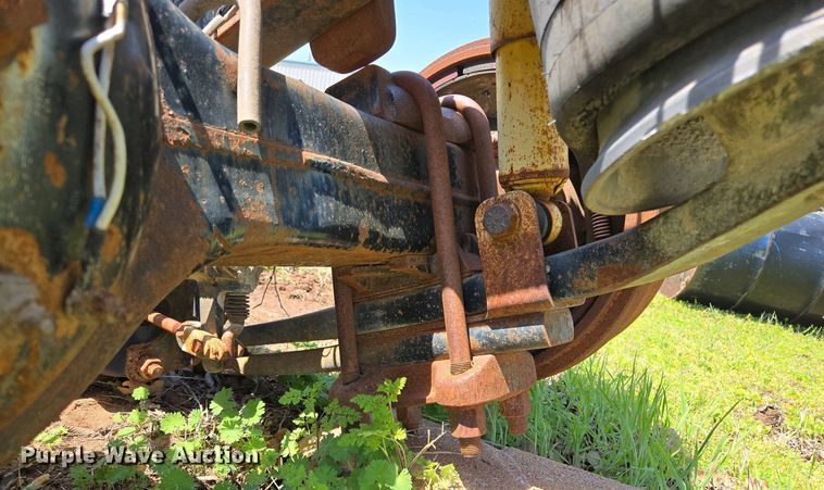 image for item EL1996 Eaton Fuller RS404 rear end