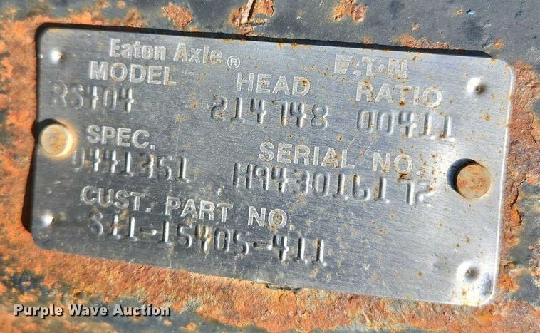 image for item EL1996 Eaton Fuller RS404 rear end