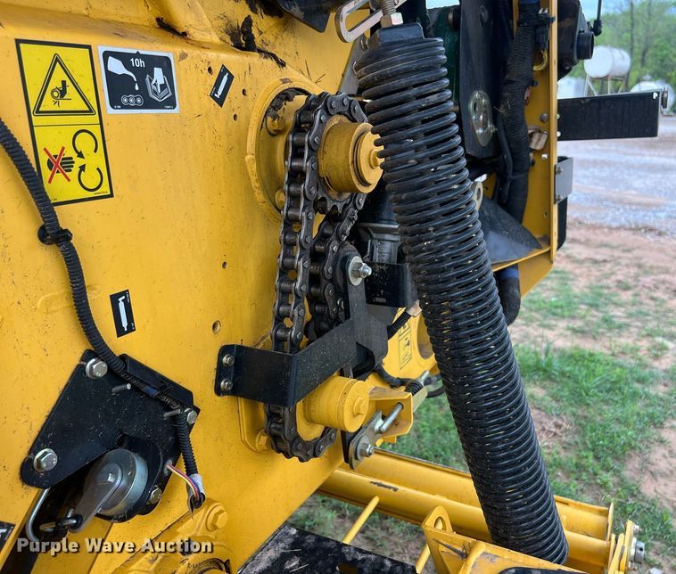 image for item EL2038 2022 New Holland 460RB round baler