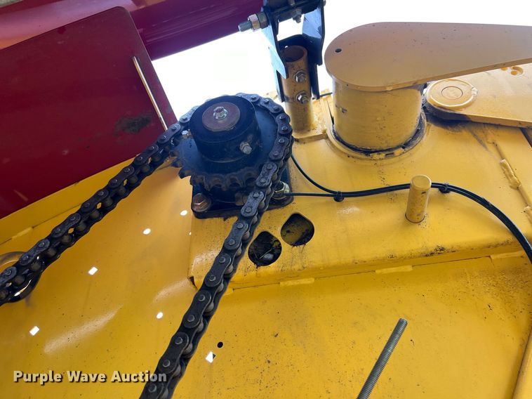 image for item EL2038 2022 New Holland 460RB round baler