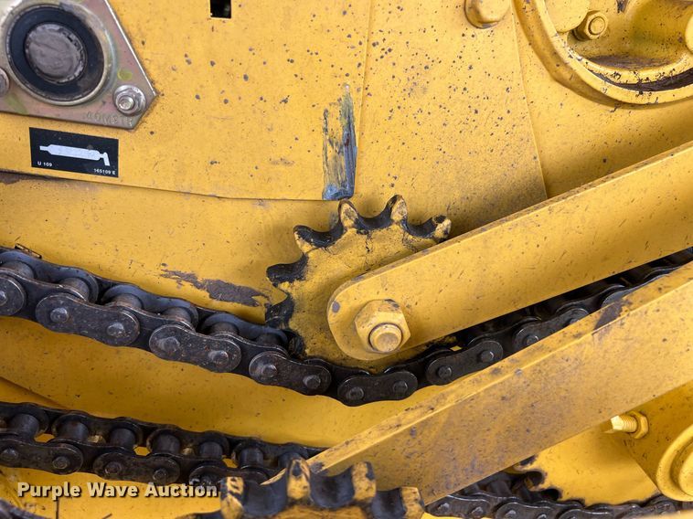 image for item EL2038 2022 New Holland 460RB round baler