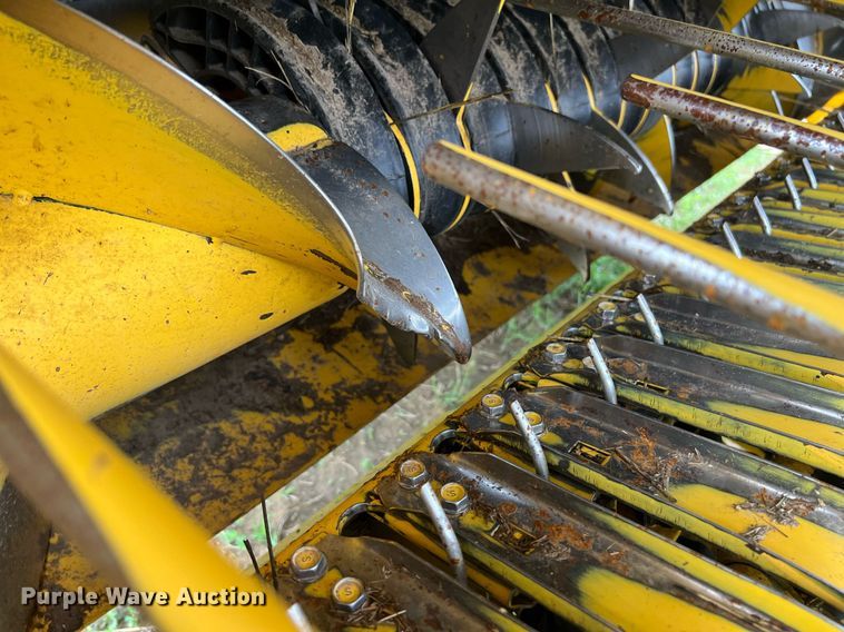 image for item EL2038 2022 New Holland 460RB round baler