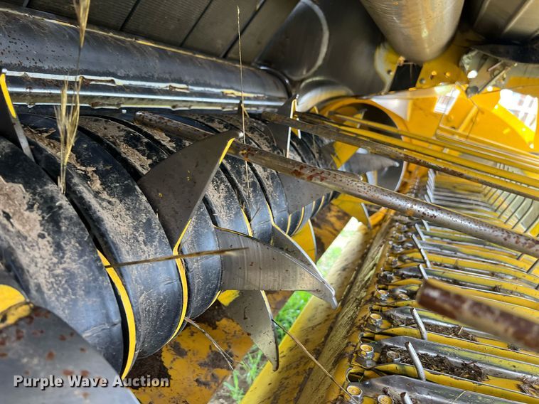 image for item EL2038 2022 New Holland 460RB round baler