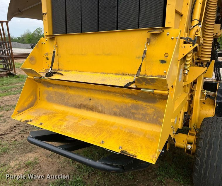 image for item EL2038 2022 New Holland 460RB round baler