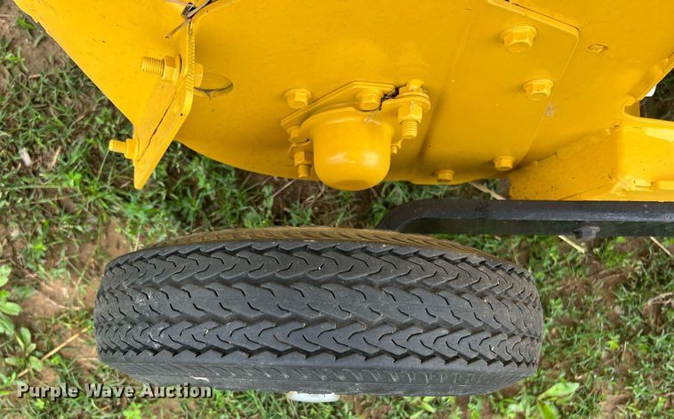 image for item EL2038 2022 New Holland 460RB round baler