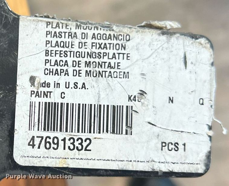 image for item EL2038 2022 New Holland 460RB round baler