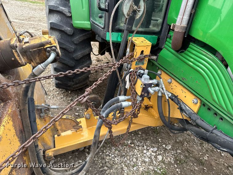image for item EM3765 2011 John Deere 7130 tractor