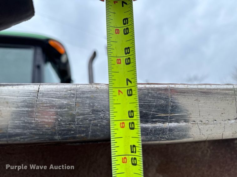 image for item EM3765 2011 John Deere 7130 tractor