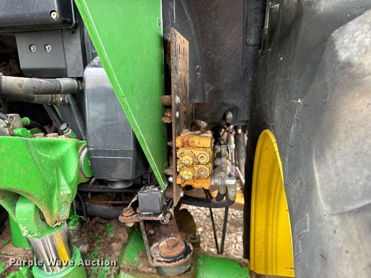 image for item EM3765 2011 John Deere 7130 tractor
