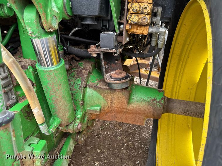 image for item EM3765 2011 John Deere 7130 tractor