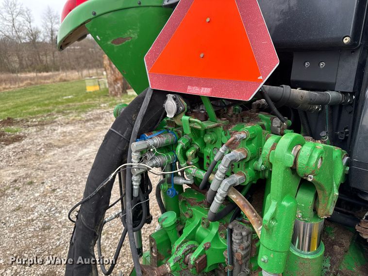 image for item EM3765 2011 John Deere 7130 tractor