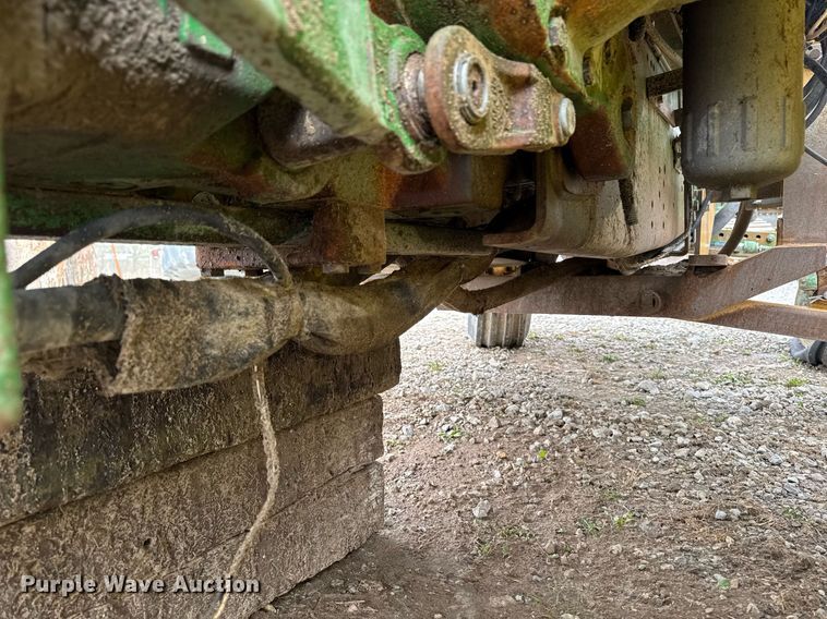 image for item EM3765 2011 John Deere 7130 tractor