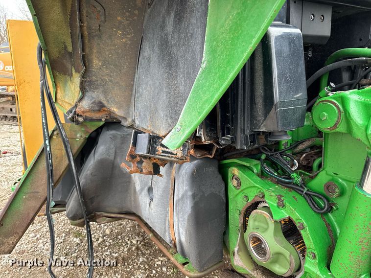 image for item EM3765 2011 John Deere 7130 tractor