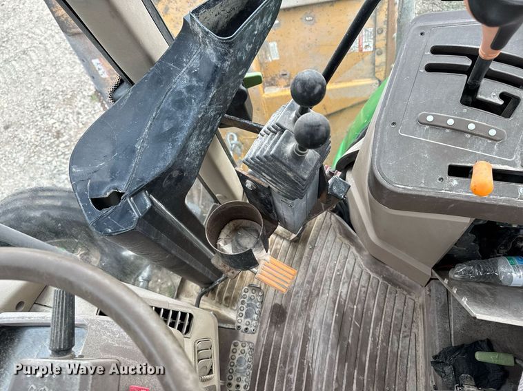 image for item EM3765 2011 John Deere 7130 tractor