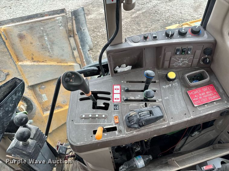 image for item EM3765 2011 John Deere 7130 tractor