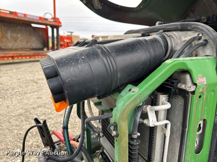 image for item EM3765 2011 John Deere 7130 tractor