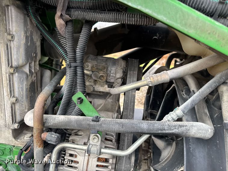 image for item EM3765 2011 John Deere 7130 tractor